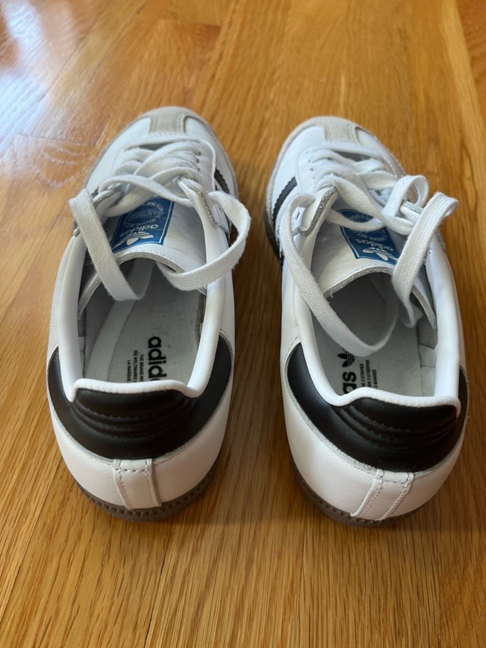 adidas women’s Samba sneakers - white and black - Picture 2 of 5